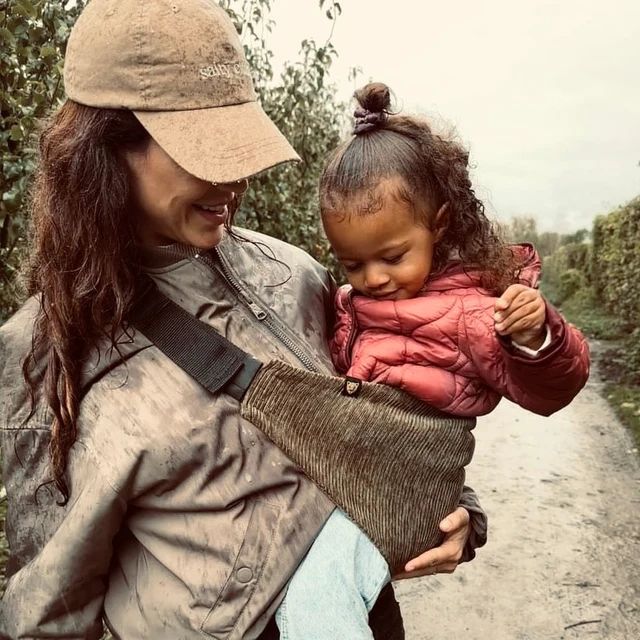 8720726081160-toddler-carrier-corduroy-olive-green